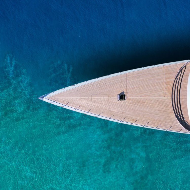 large-yacht-blue-sea-right